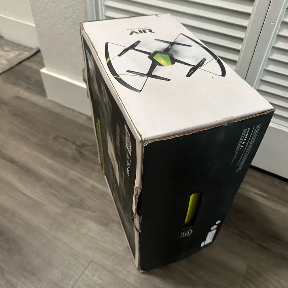 Protocol Dronium III AP Wi-Fi Drone LiveStream Aerial Video Remote Control Cam